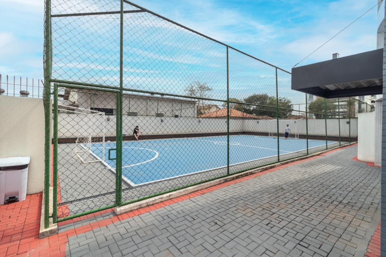 Family Space Curitiba/Vaga De Garagem Gratis Buitenkant foto